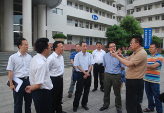 2013年6月13日，国家卫生计生委医改调研组到高州市人民医院调研。